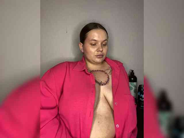 Divana-1's sex show image