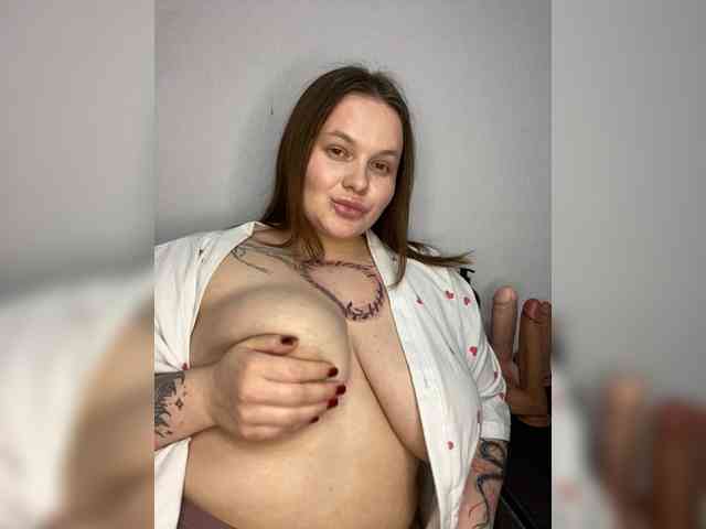 Divana-1's sex show image