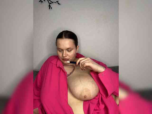 Divana-1's sex show image