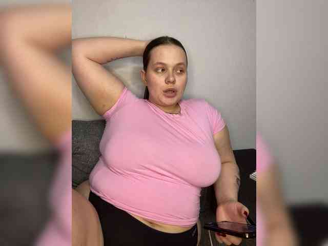 Divana-1's sex show image