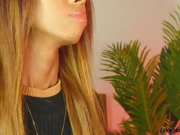 valery_swan1's sex show image valery_swan1's sex show image