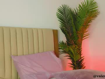 valery_swan1's sex show image