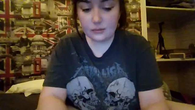 Lynylou's sex show image