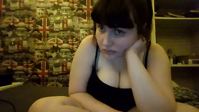 Lynylou's sex show image