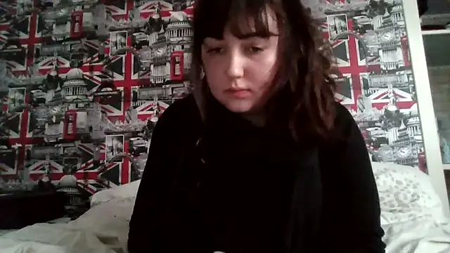 Изображение секс-шоу модели Lynylou