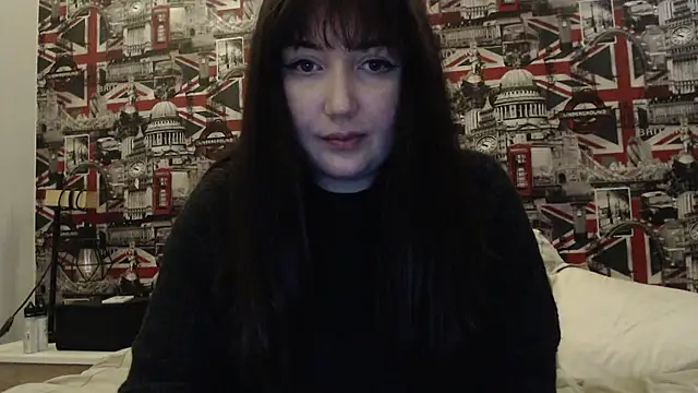 Lynylou's sex show image