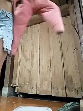 Изображение секс-шоу модели llomayy-love