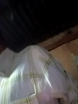 Изображение секс-шоу модели llomayy-love