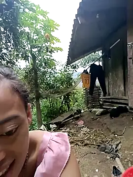 Изображение секс-шоу модели llomayy-love