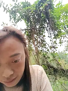 llomayy-love's sex show image