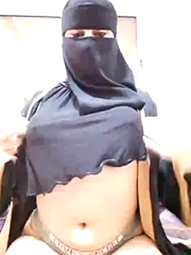 -Batta-'s sex show image