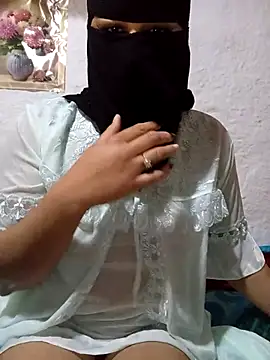 -Batta-'s sex show image