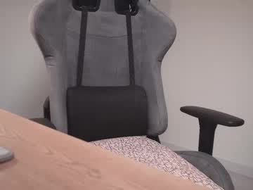 little_eli's sex show image