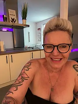 German_Milf's sex show image