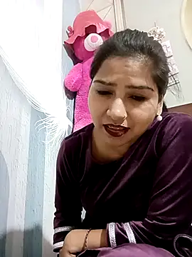 Изображение секс-шоу модели urvashi01224