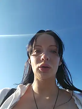 EVILYN's sex show image