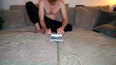 Изображение секс-шоу модели Couple_chaud_69