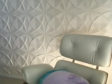 Изображение секс-шоу модели strawberripulp Изображение секс-шоу модели strawberripulp