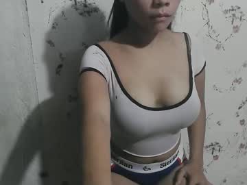 cumwhore4uxox's sex show image