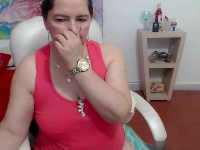 Изображение секс-шоу модели leonela Изображение секс-шоу модели leonela