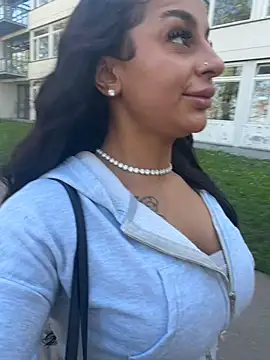 sweetxlayla's sex show image