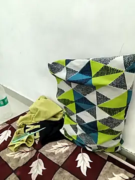 Urs_sassyshikha's sex show image