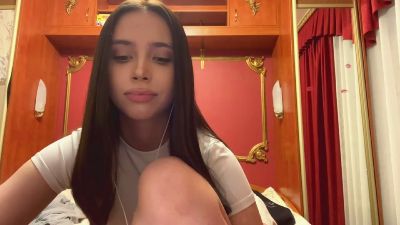 CarmonBujarski's sex show image