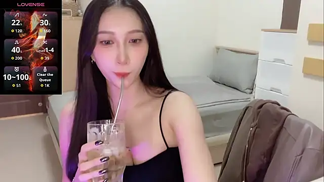 sexyy8818's sex show image sexyy8818's sex show image