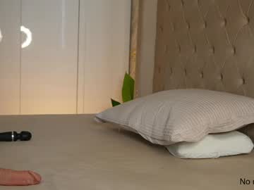 amj_b's sex show image