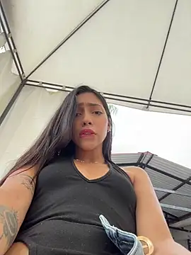 Ema_azel's sex show image