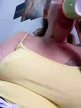 Изображение секс-шоу модели MILEIDE980 Изображение секс-шоу модели MILEIDE980