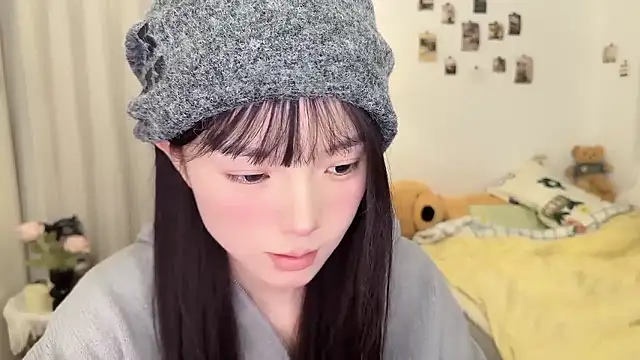 Изображение секс-шоу модели Momo-xx