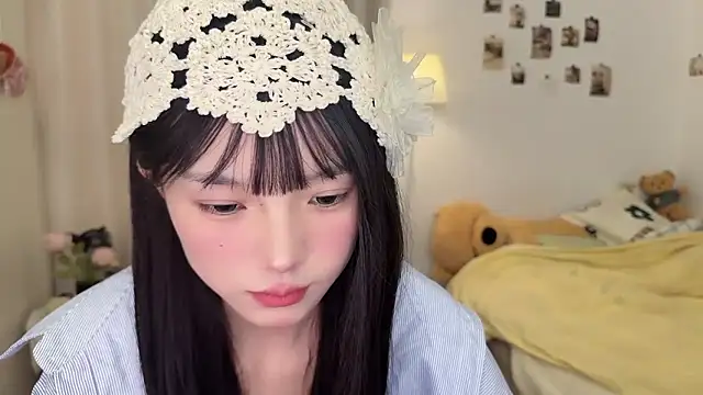 Изображение секс-шоу модели Momo-xx