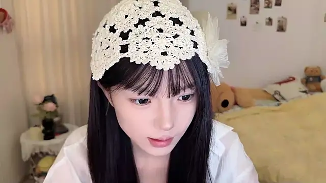 Изображение секс-шоу модели Momo-xx