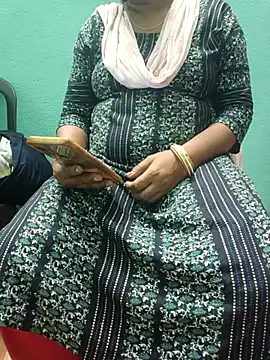 Sexshow-Bild von desi_boudi87