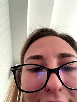 Celine_charme's sex show image Celine_charme's sex show image