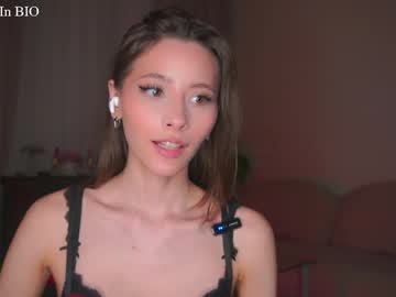 falinecrosthwaite's sex show image