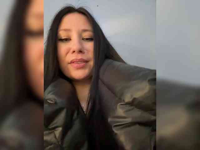 -Wild-Cat-'s sex show image