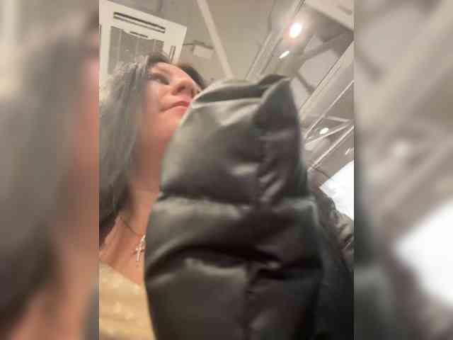 -Wild-Cat-'s sex show image