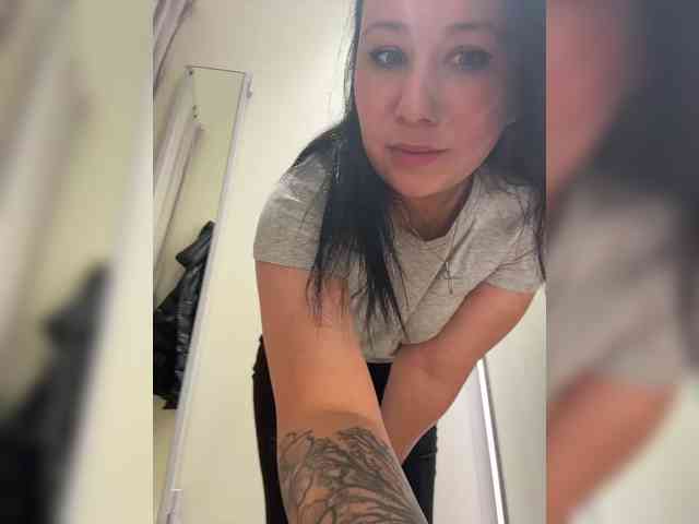 -Wild-Cat-'s sex show image