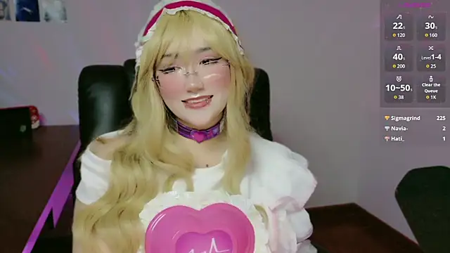 Livelle's sex show image