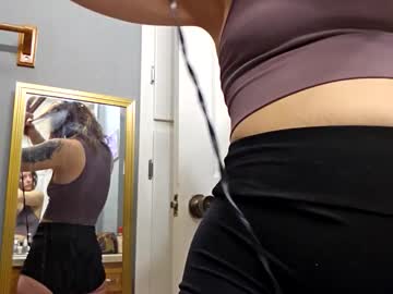 Изображение секс-шоу модели lilsirens11ut