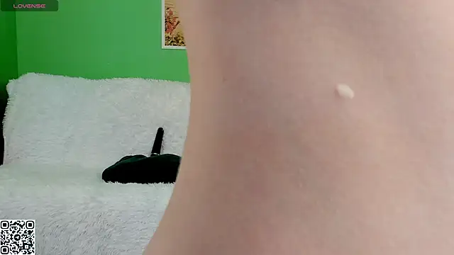 NightBloss's sex show image