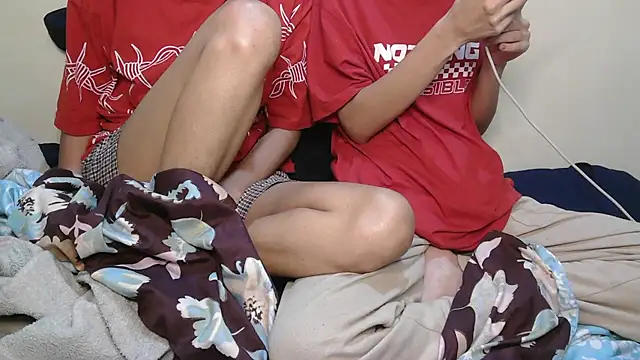 Изображение секс-шоу модели NaughtyThrouple007