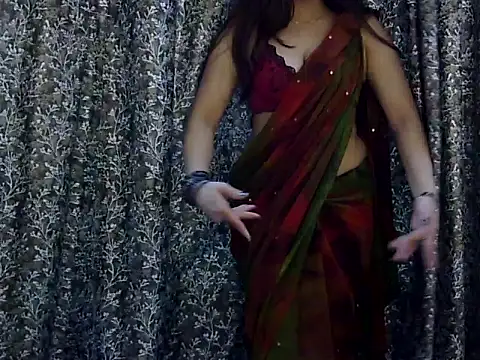Изображение секс-шоу модели Exotic_tanvi