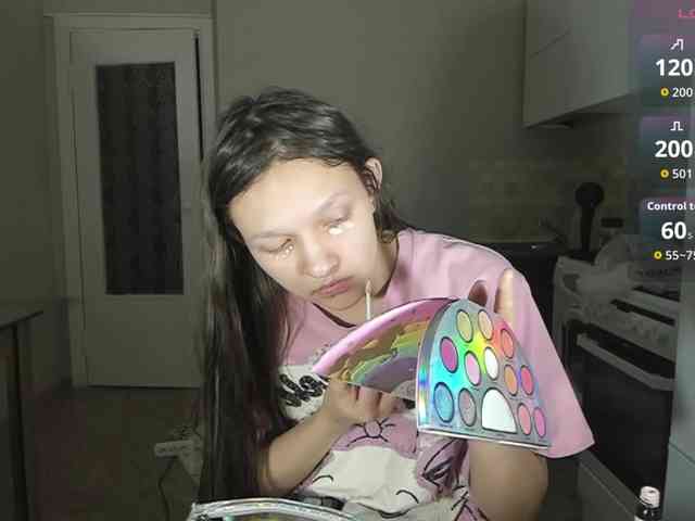 Изображение секс-шоу модели Cute-Lolly Изображение секс-шоу модели Cute-Lolly