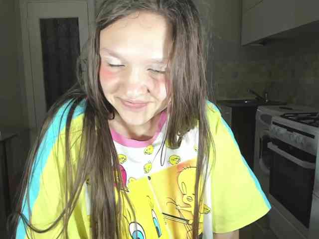 Изображение секс-шоу модели Cute-Lolly Изображение секс-шоу модели Cute-Lolly