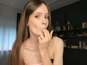 Sexshow-Bild von lilkiti Sexshow-Bild von lilkiti