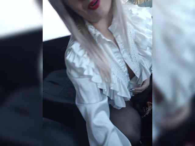 Изображение секс-шоу модели MurkaLux