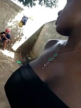 Изображение секс-шоу модели Broan_me